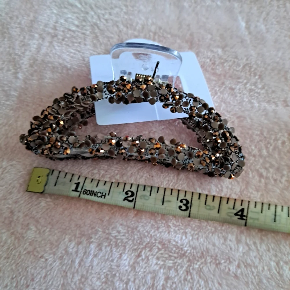 Fashion Jewelry Tan Copper Rhinestone Hair Clip New